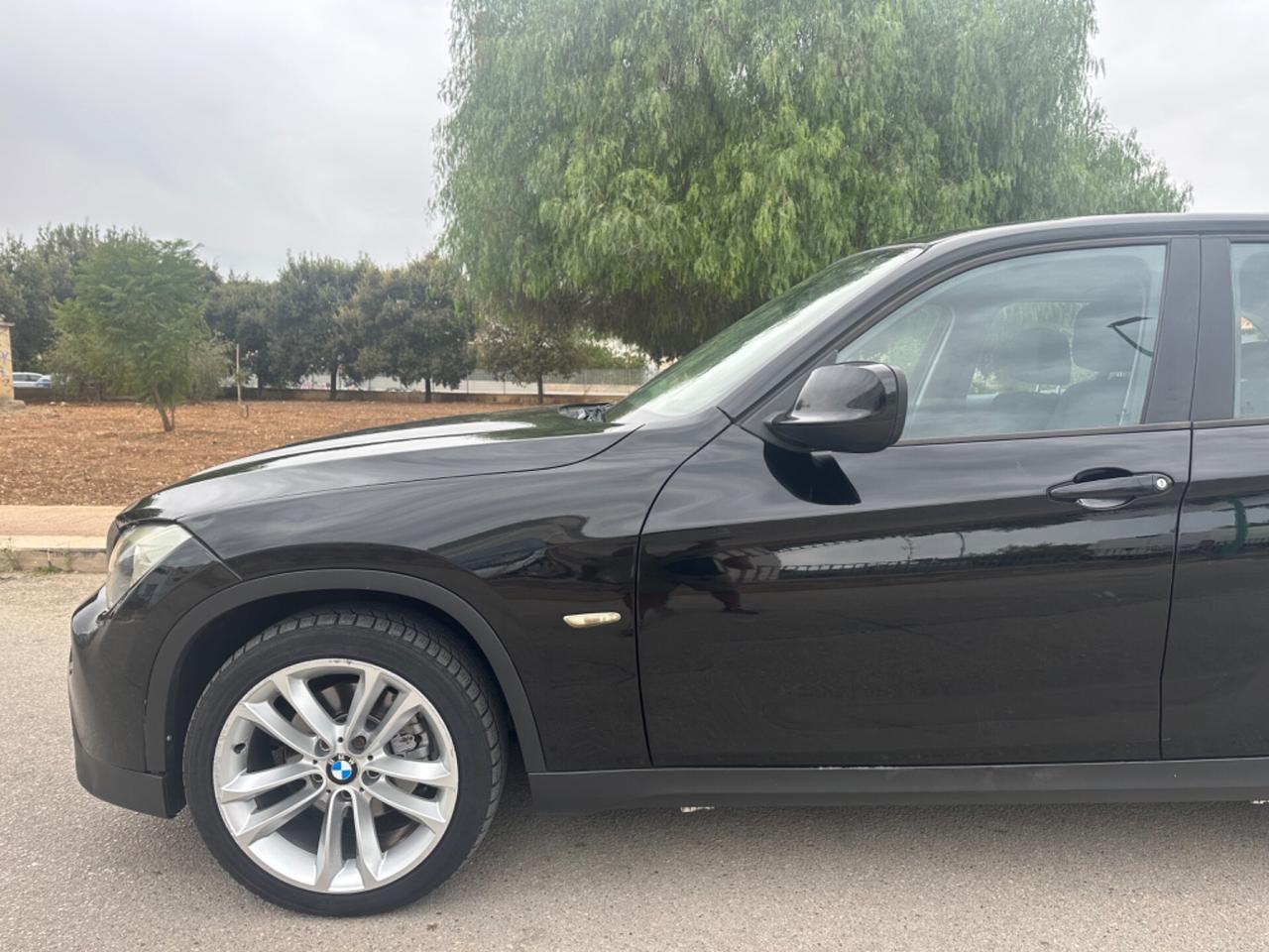 Bmw X1 2.0 xDRIVE 18d DIESEL 2011 - CAMBIO AUTOMATICO