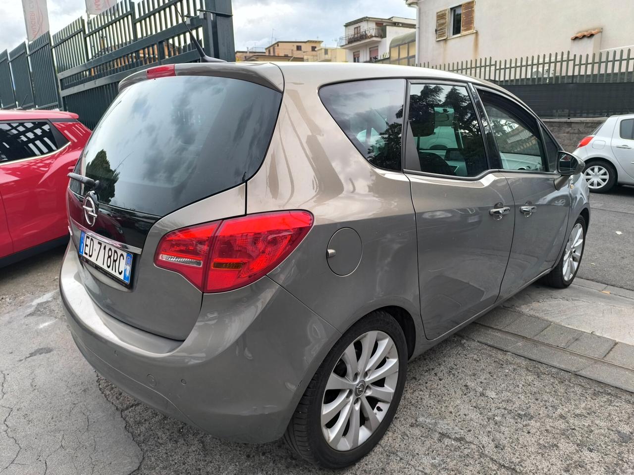 Opel Meriva 1.4 16V GPL-TECH Club