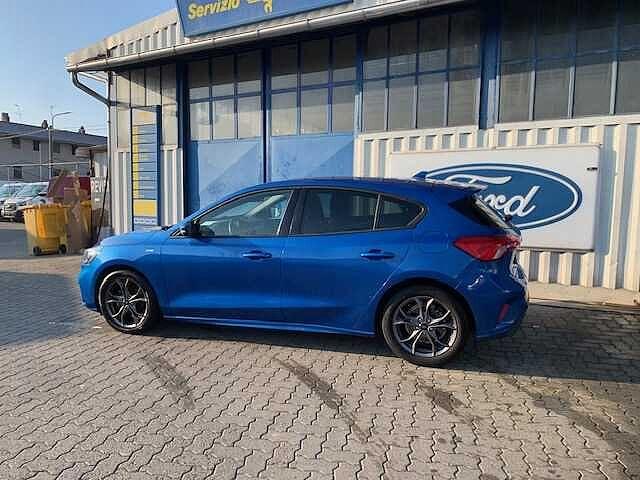 Ford Focus 1.0 EcoBoost Hybrid 125 CV 5p. ST-Line