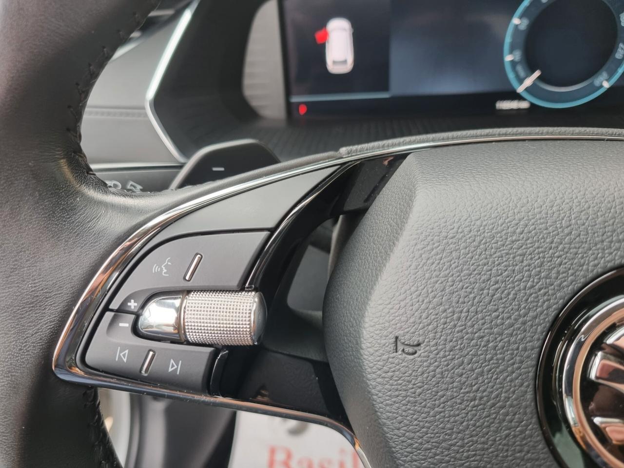 Skoda Octavia 2.0 TDI EVO SCR DSG Wagon Ambition