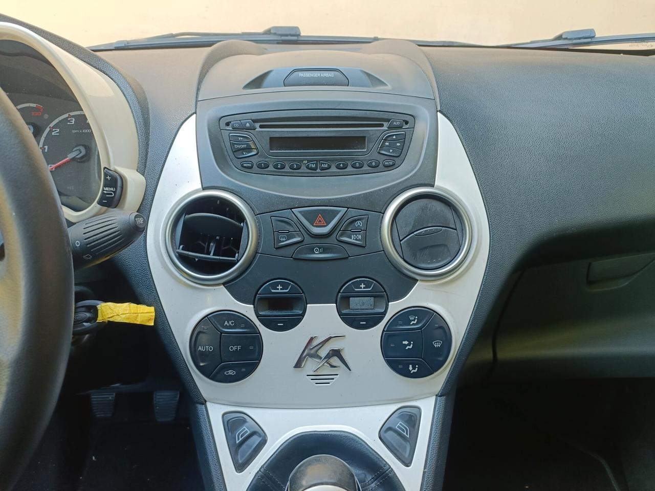 Ford Ka Ka+ 1.2 8V 69CV Titanium