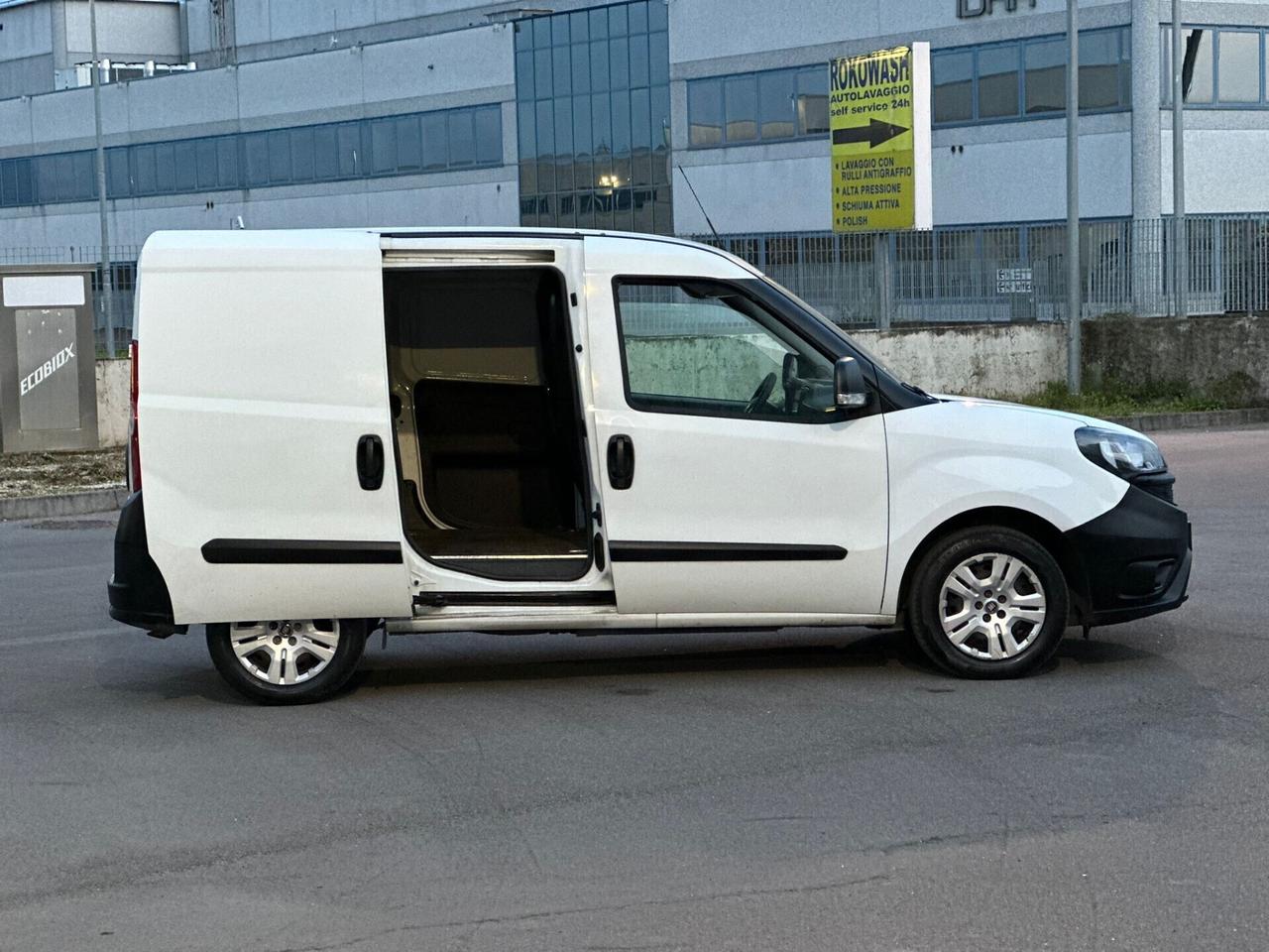 Fiat doblo del 2022 cc 1.6 diesel euro 6