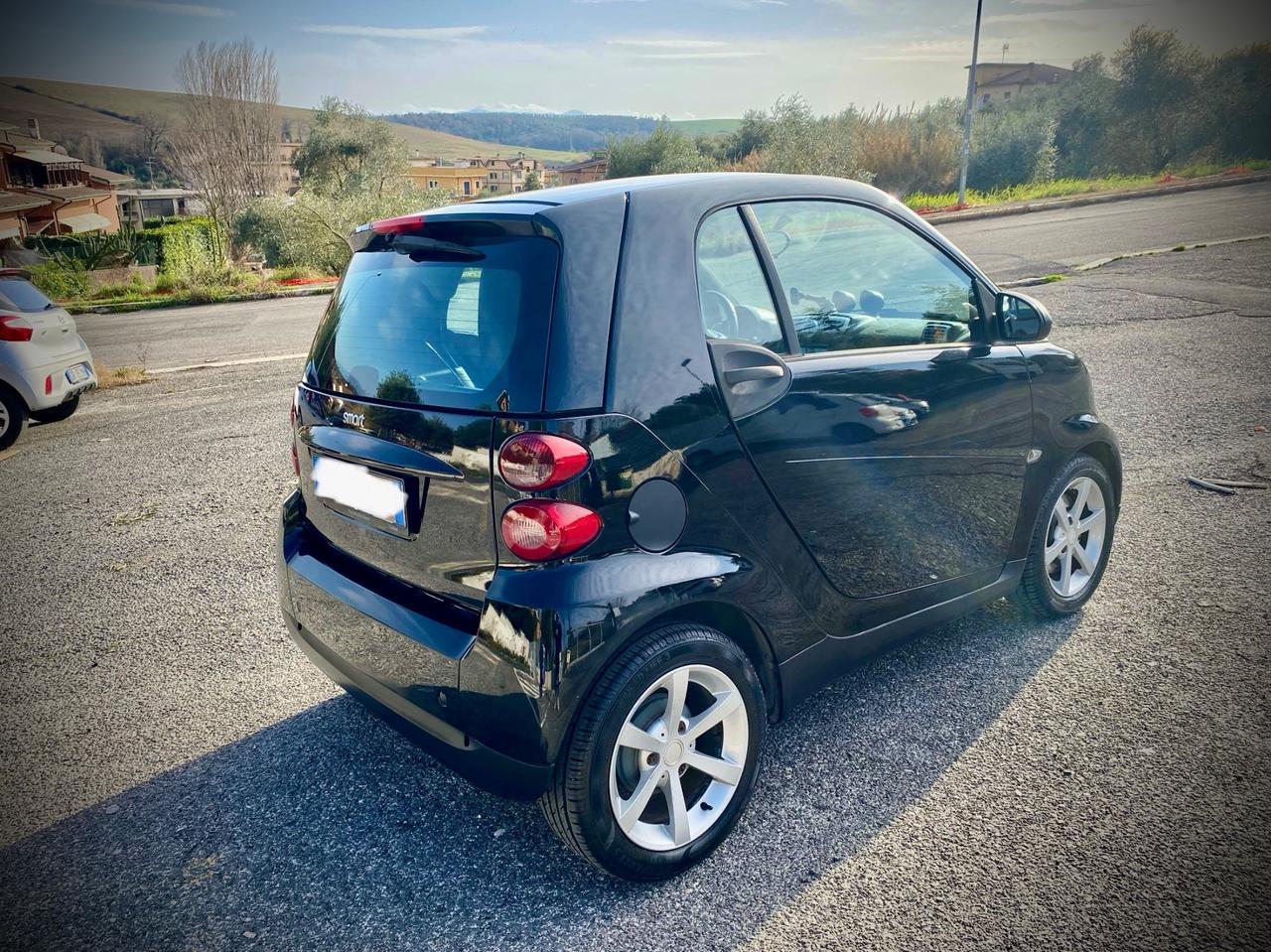 Smart ForTwo 1000 52 kW MHD coupé passion