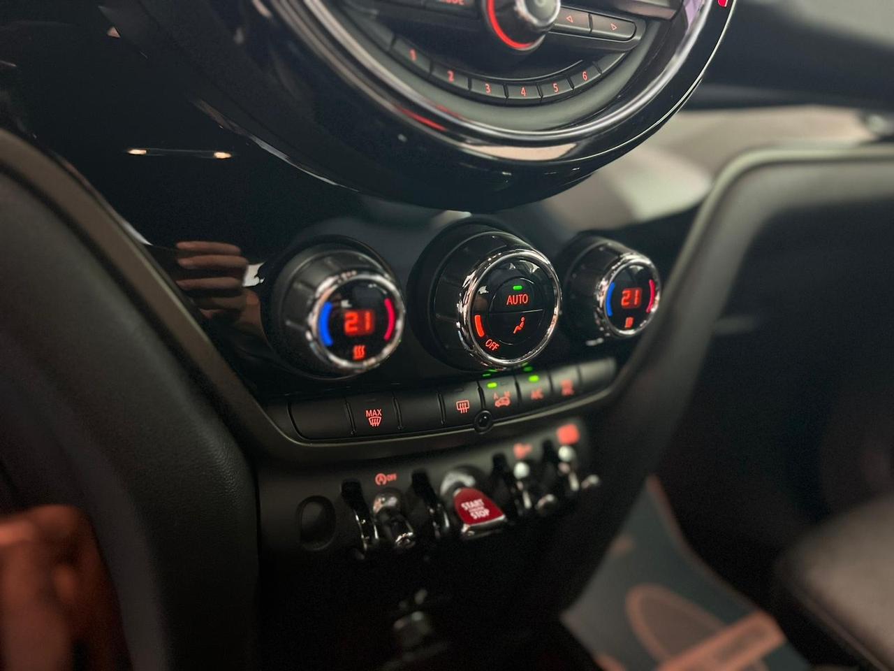 Mini Cooper Countryman 2.0 SD Hype Automatica
