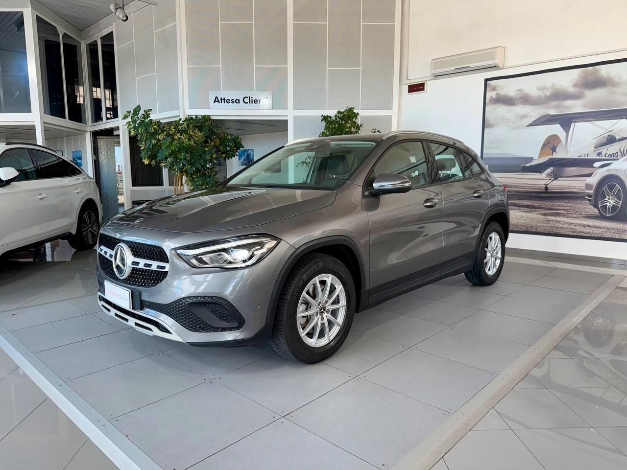 Mercedes-benz GLA 200 d Automatic Business