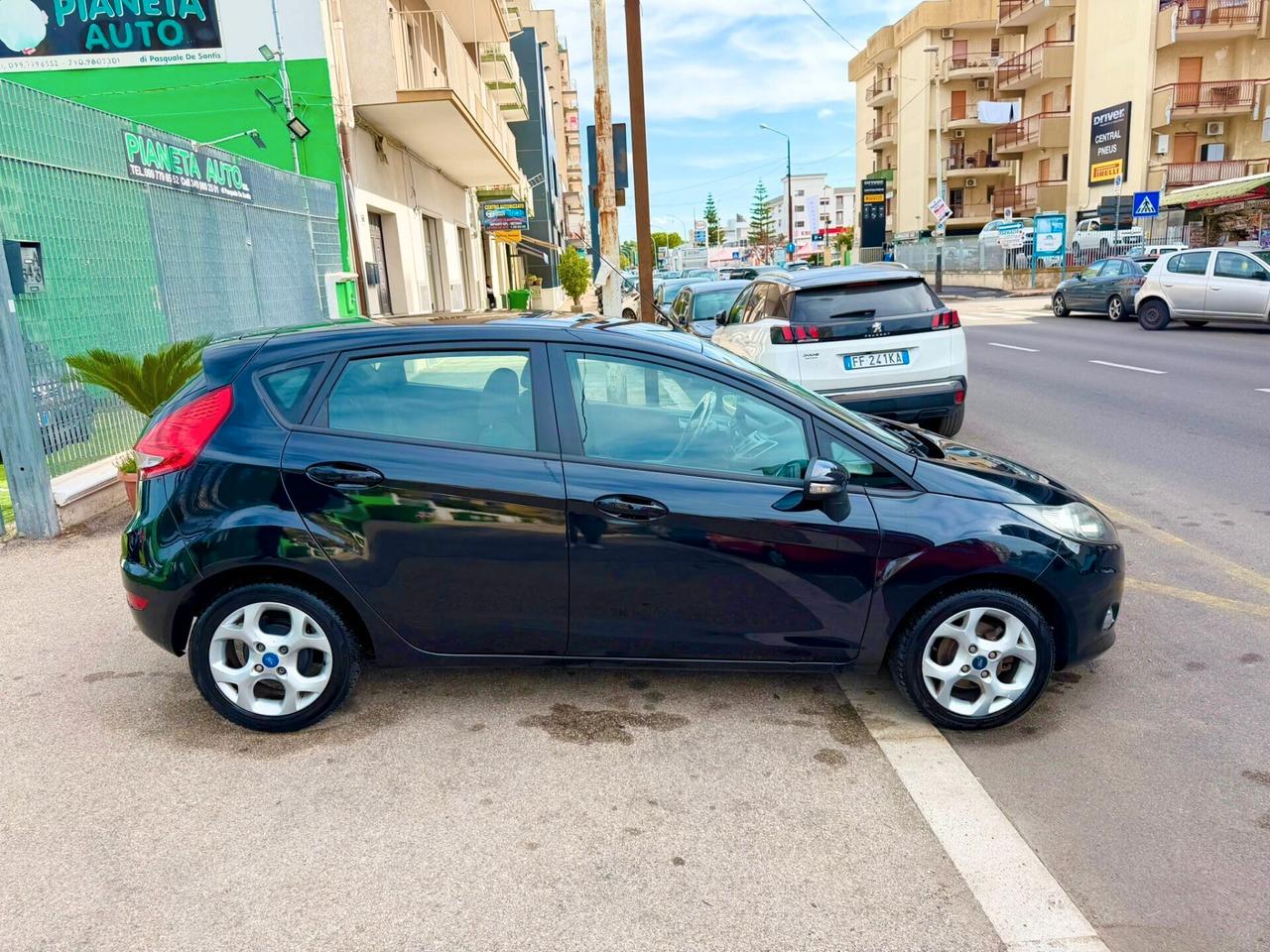 Ford Fiesta 1.4 TDCi DIESEL 70CV 5 porte - Anno 11/2012 - NEOPATENTATO