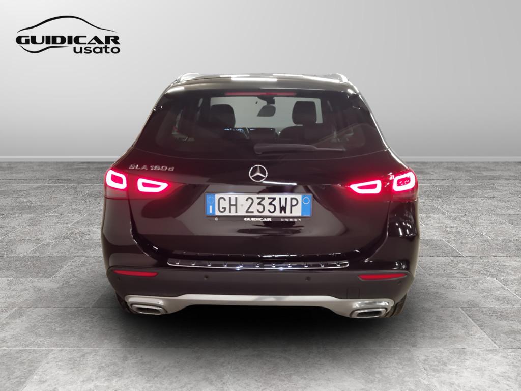 Mercedes-Benz GLA-H247 2020 - GLA 180 d Sport Plus auto
