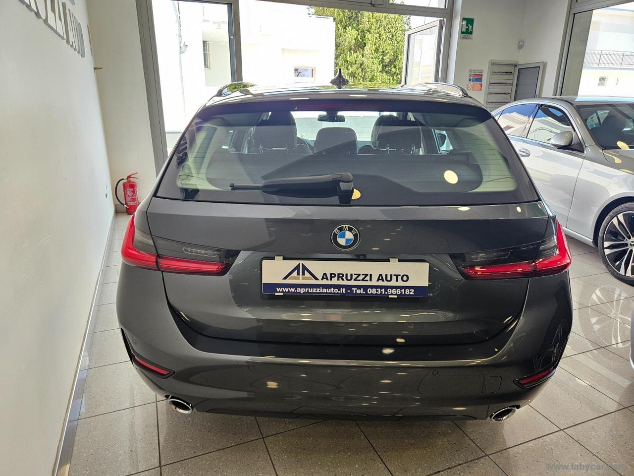 BMW 320d xDrive Touring Sport