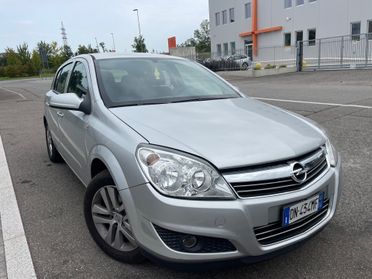 OPEL ASTRA 1.6 BENZINA-GPL 2028 EURO4 NEOPATENTATI