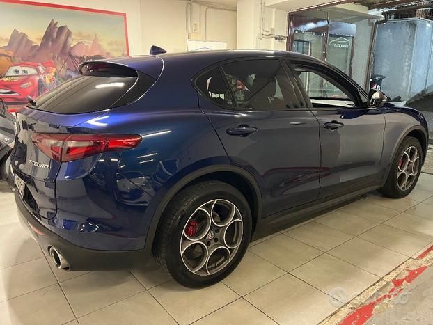 ALFA ROMEO Stelvio 2.2 Turbodiesel 210 CV AT8 Q4
