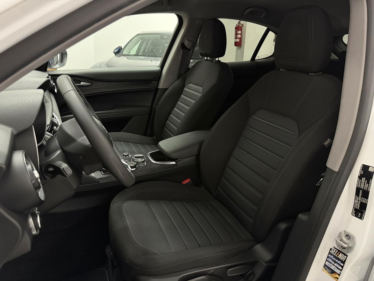 2.2 TD 160CV BUSINESS VETRI SCURI NAVIGAZIONE TAGLIANDATA