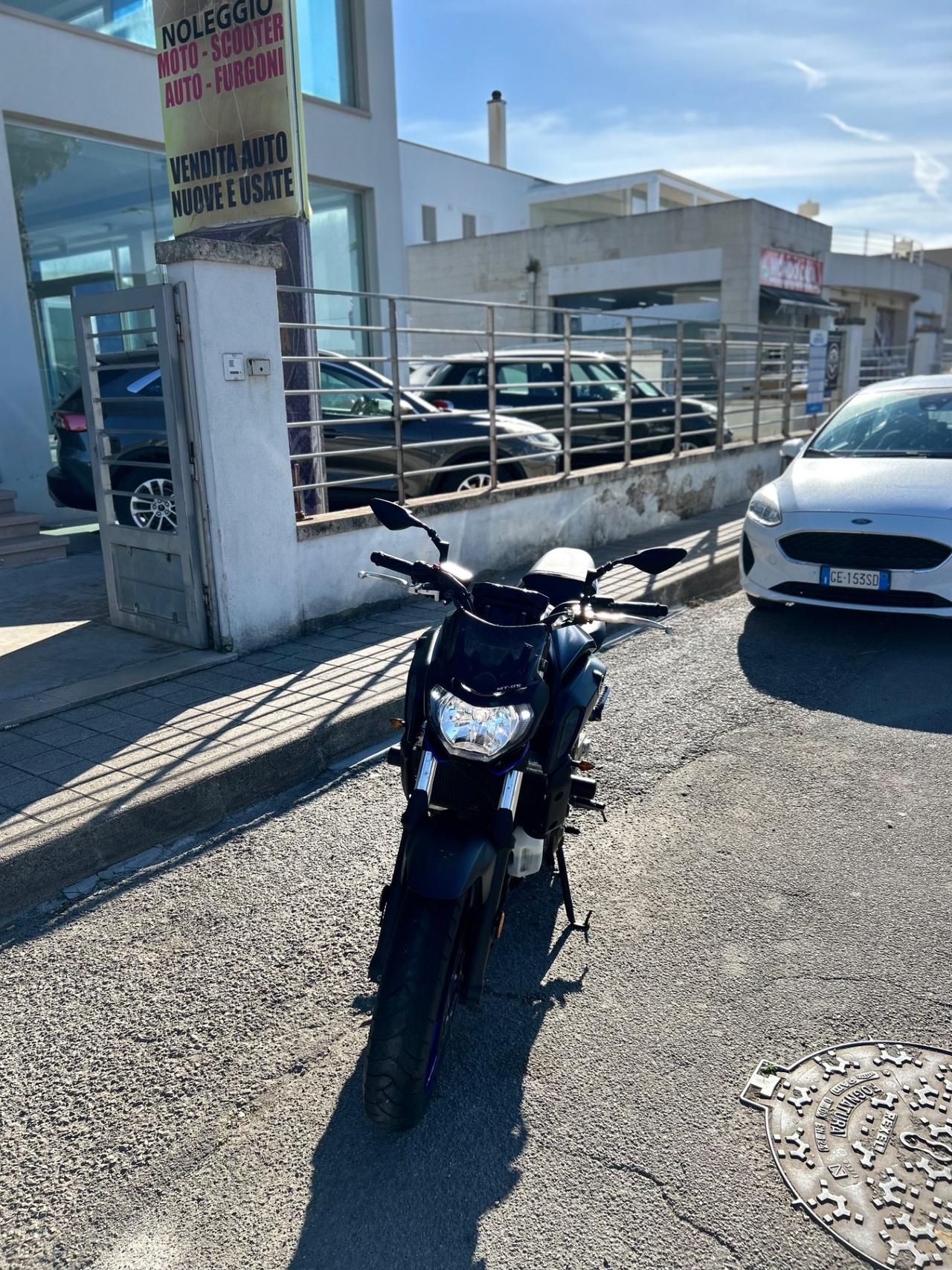Yamaha MT-07 Strada