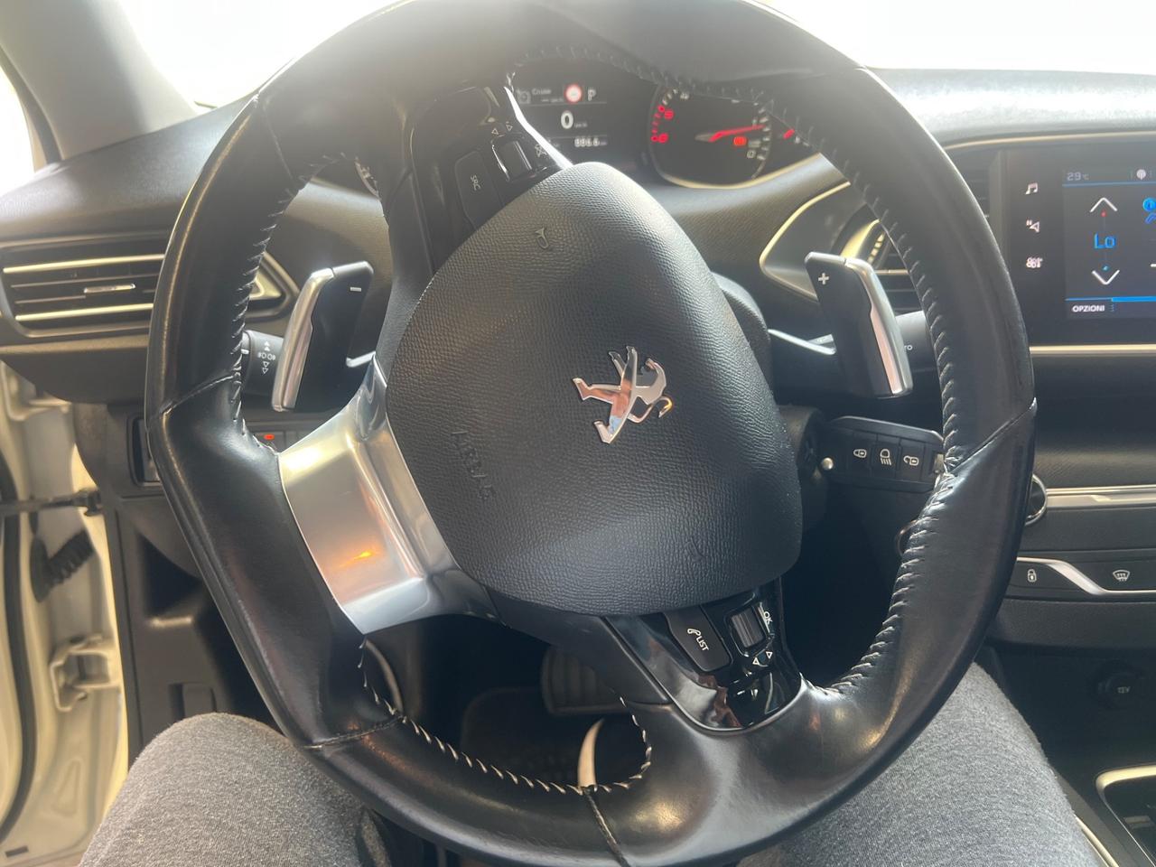 Peugeot 308 BlueHDi 130 S&S SW Business