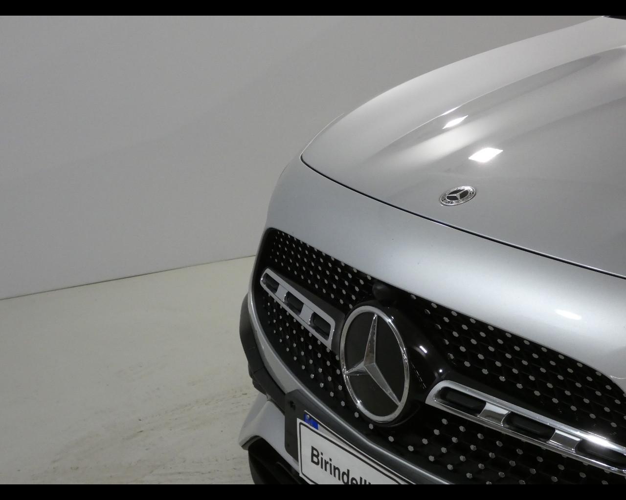 Mercedes-Benz GLA (H247) - GLA 180 d Automatic Premium
