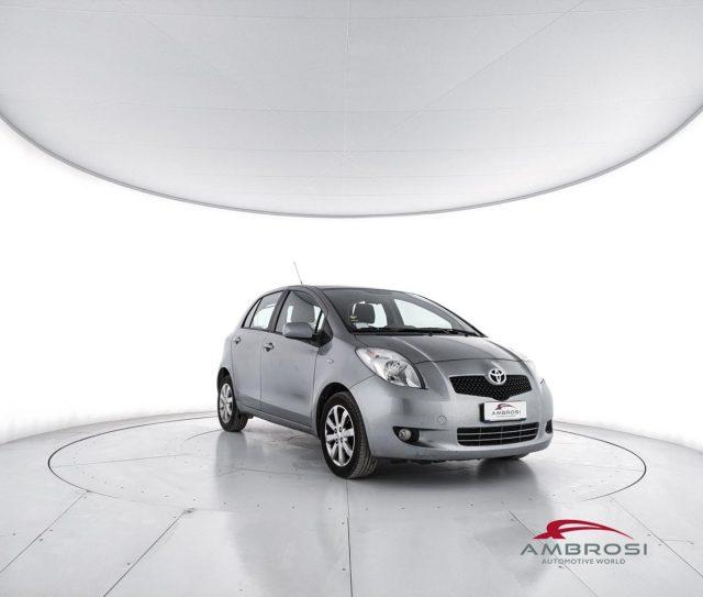 TOYOTA Yaris 1.3 5 porte Sol - PER OPERATORI DEL SETTORE