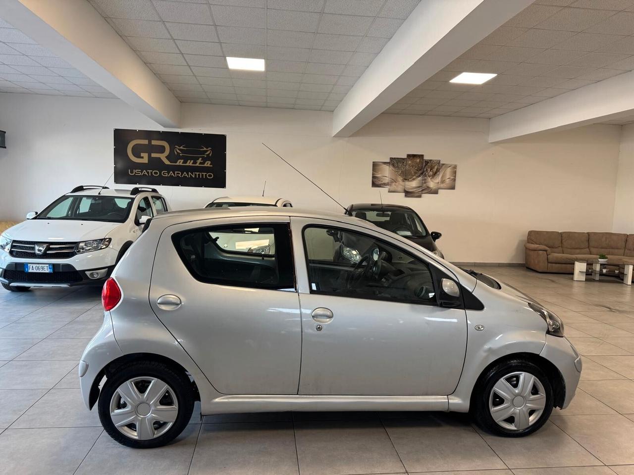 Toyota Aygo 1.0 VVT-I BENZ 68CV 5P NEOPATENTATI 2007