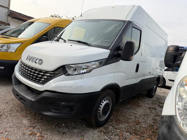 IVECO Daily 35S12V 2.3 HPT PM-SL-TA Furgone