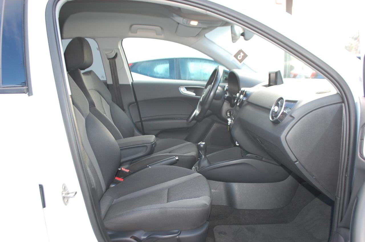 Audi A1 Sportback 1.4 tdi 90CV Sport Uff Italy Matrix Navi