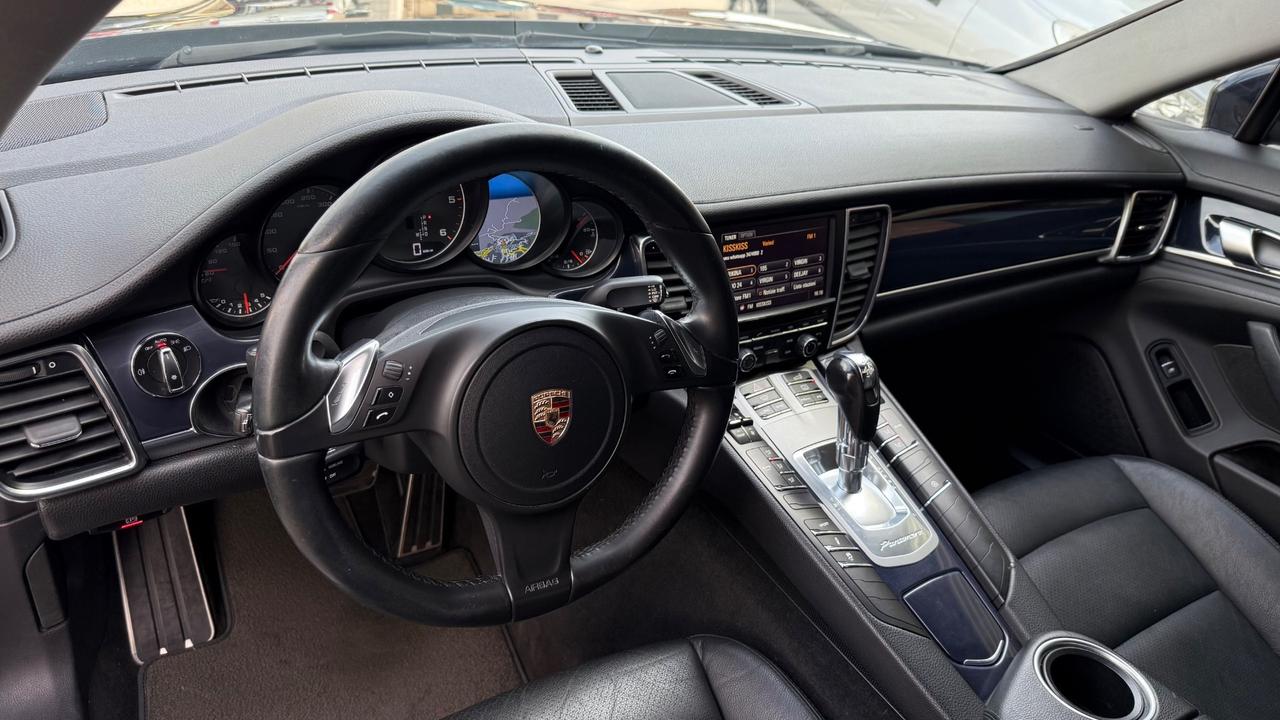 Porsche Panamera 3.0 Diesel 250cv