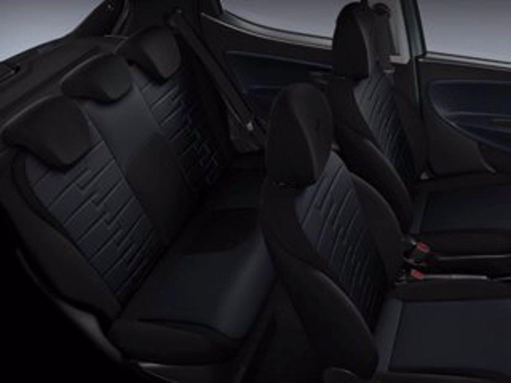 LANCIA Ypsilon 1.0 firefly hybrid oro s&s 70cv del 2024