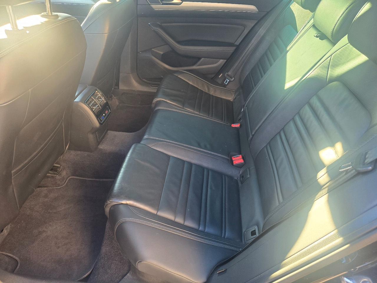 Volkswagen Passat Variant 2.0 TDI SCR 190 CV 4MOTION DSG Executive BMT