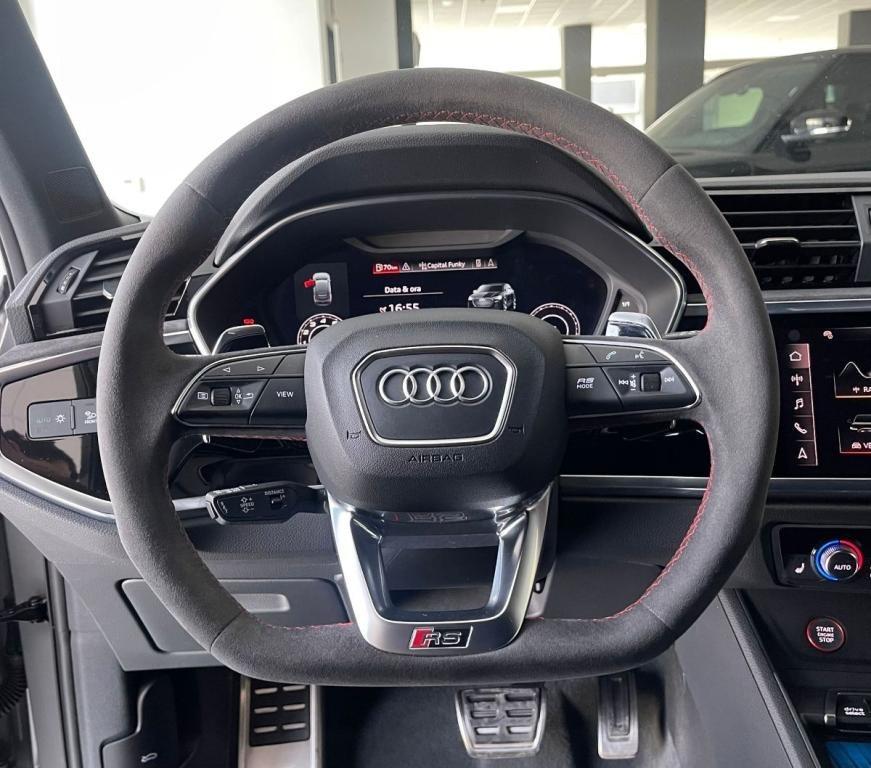 Audi Q3 RS SPB quattro S tronic
