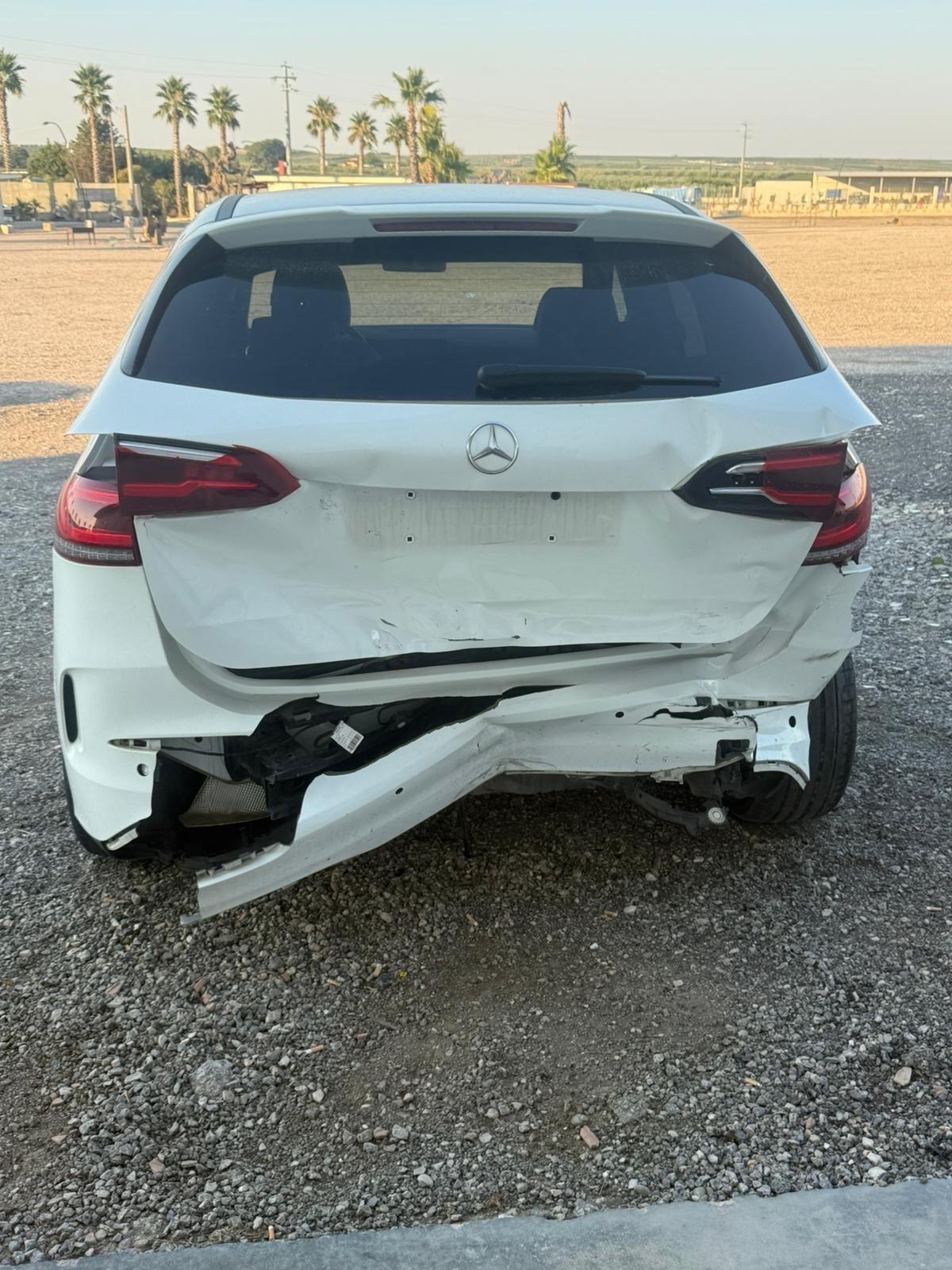 Mercedes-benz B 180 Automatic Premium AMG
