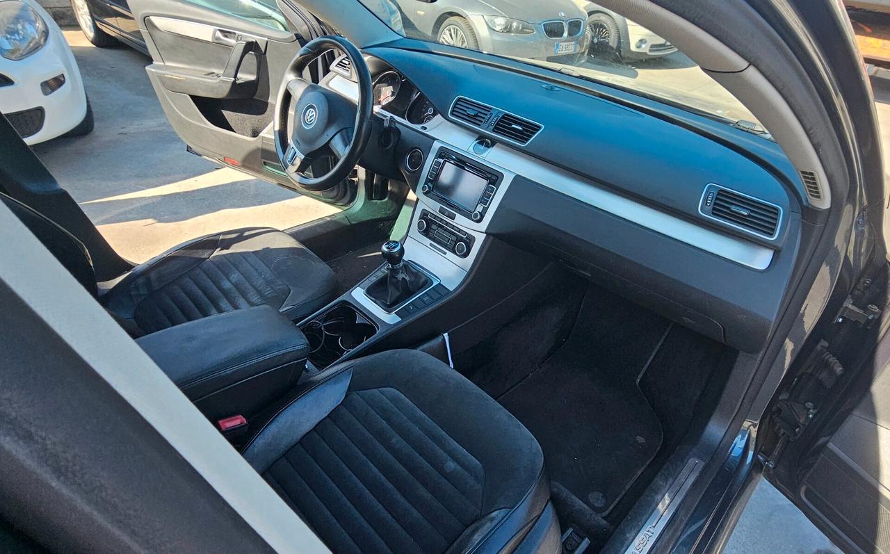 VOLKSWAGEN PASSAT 2.0 TDI HIGHLINE BLUEMOTION