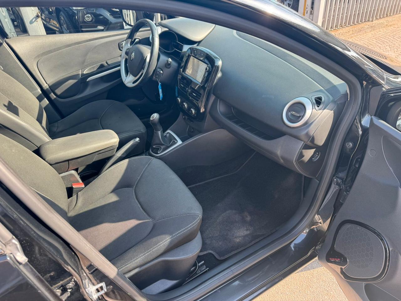 Renault Clio 1.5 DCi 75 CV Energy Duel