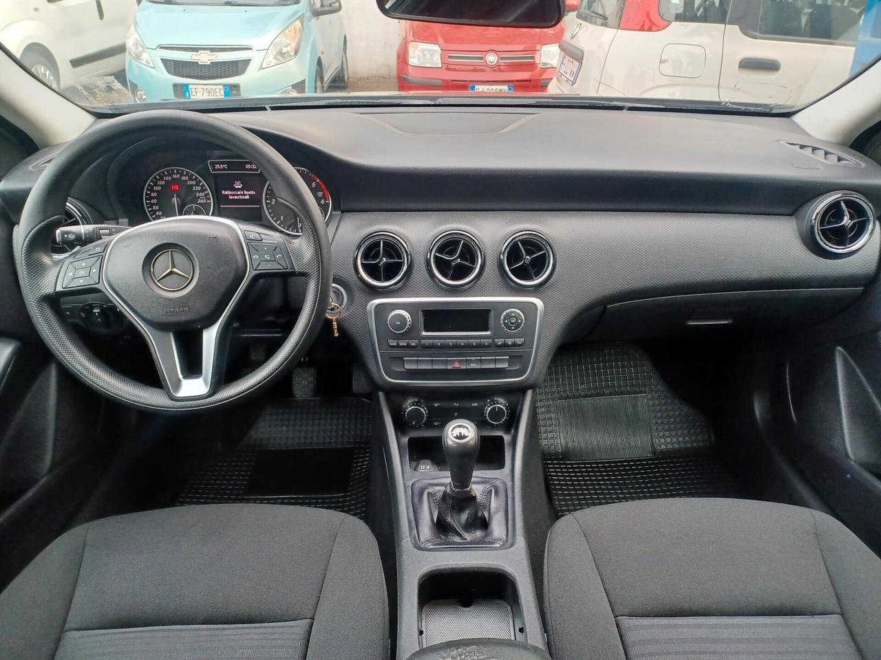 Mercedes-benz A 180 CDI ANNO 2014