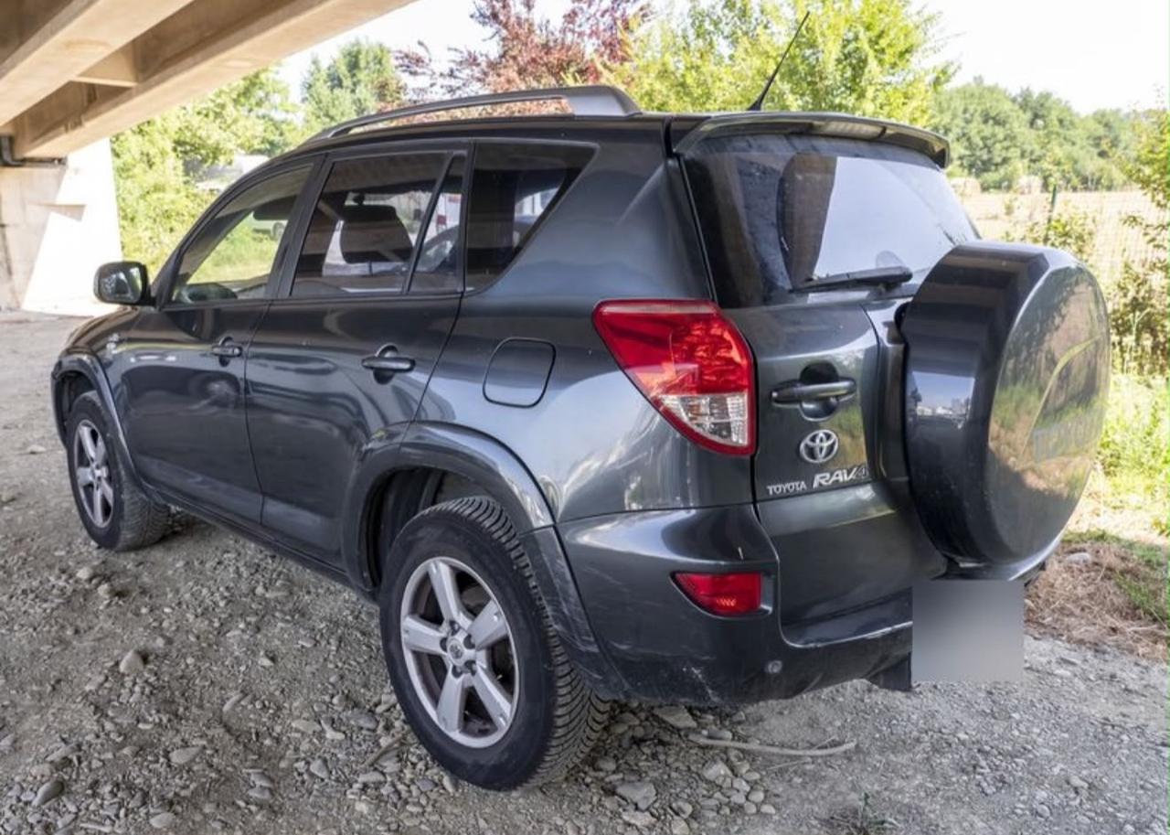 Toyota RAV 4 RAV4 2.2 D-4D 177 CV Luxury