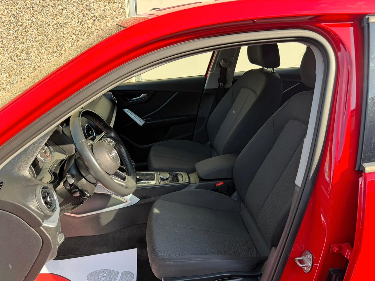 Audi Q2 30 TDI S tronic Business