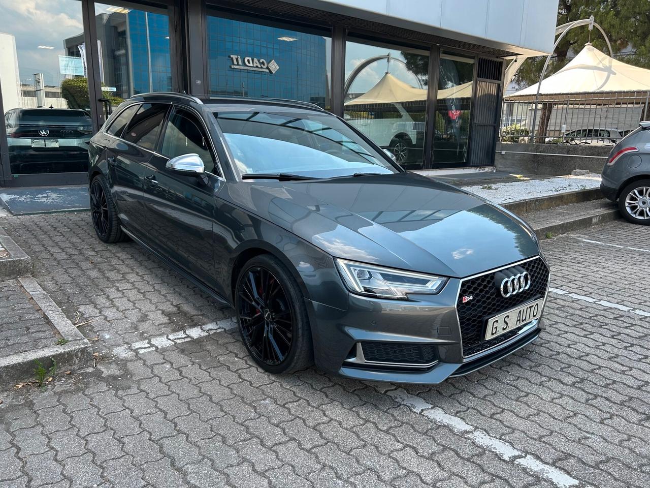 Audi S4 Avant 3.0 tfsi quattro 354cv tiptronic