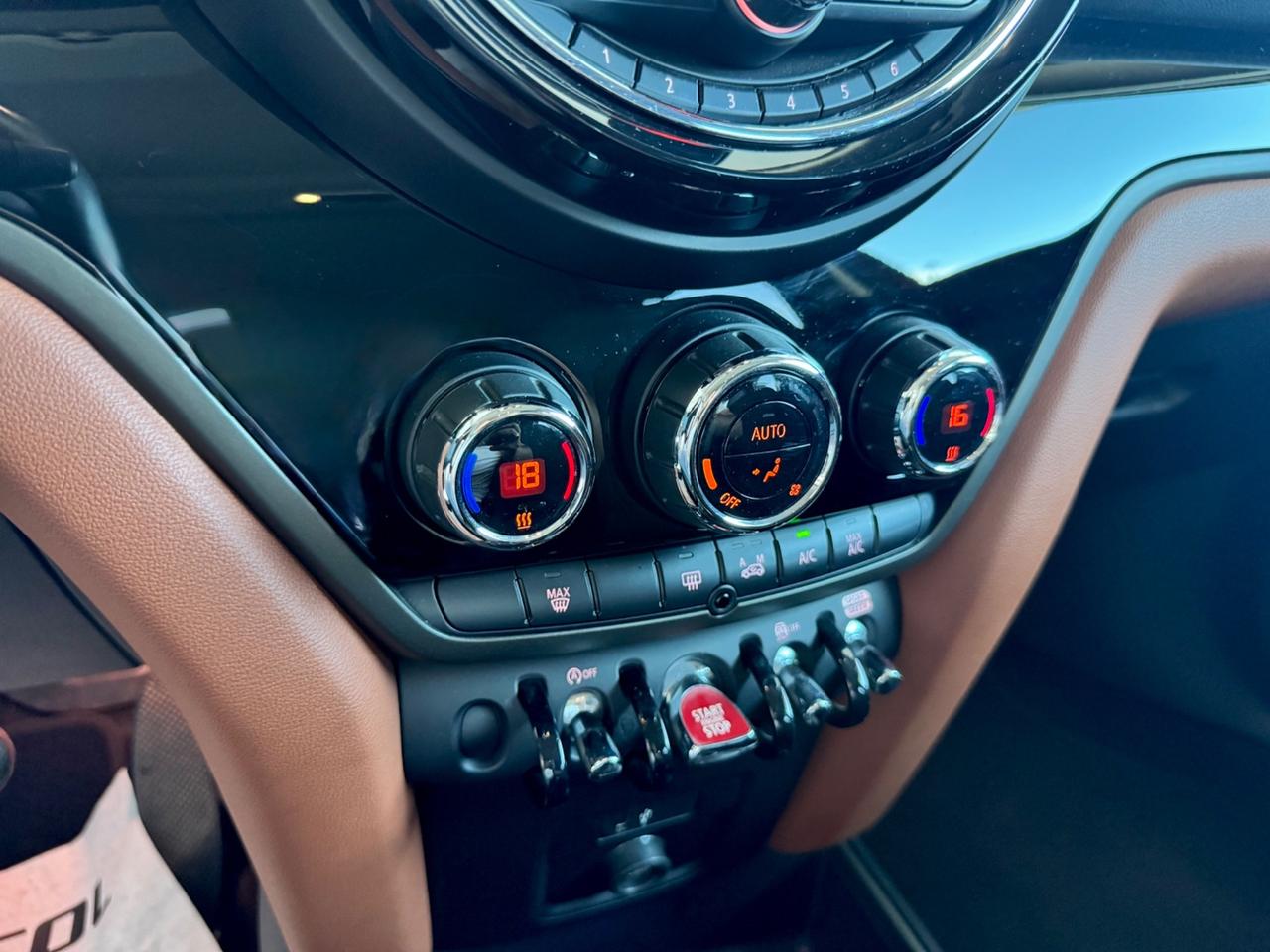 Mini One D Countryman 1.5 Hype Automatica