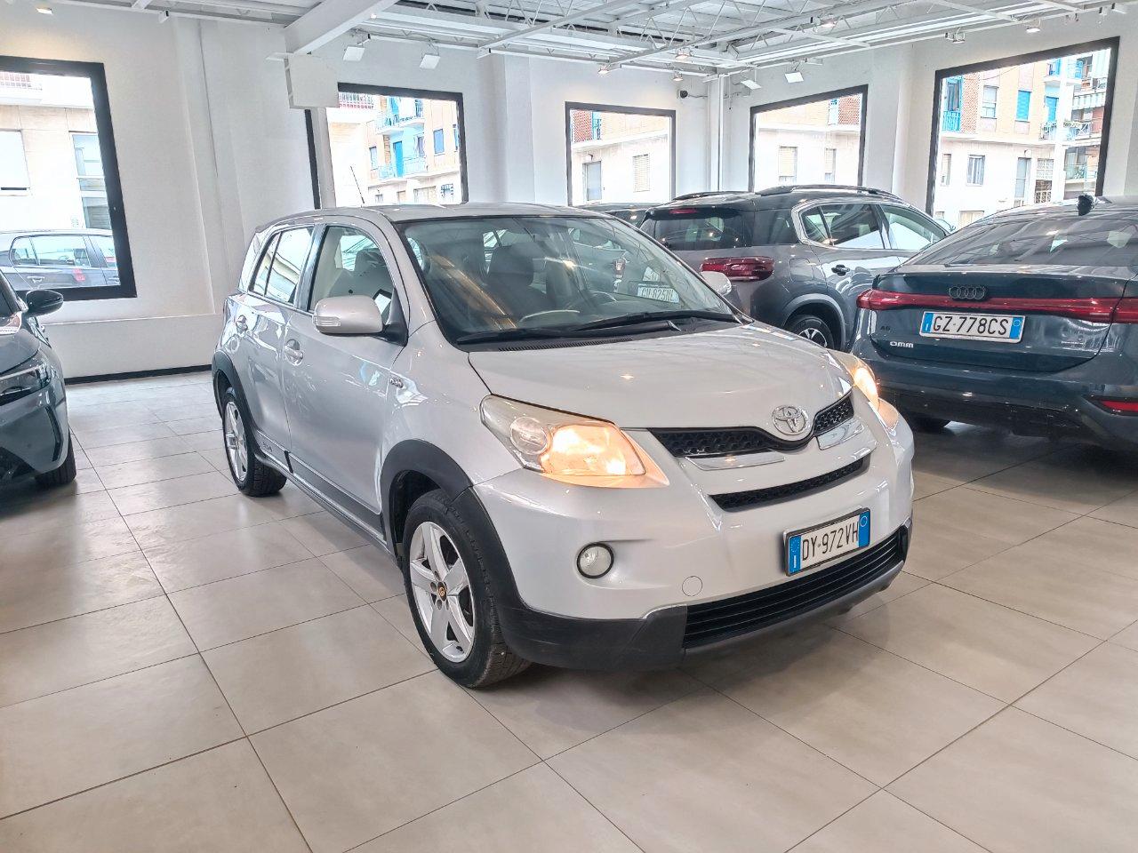 Toyota Urban Cruiser 1.4 d-4d Sol Awd