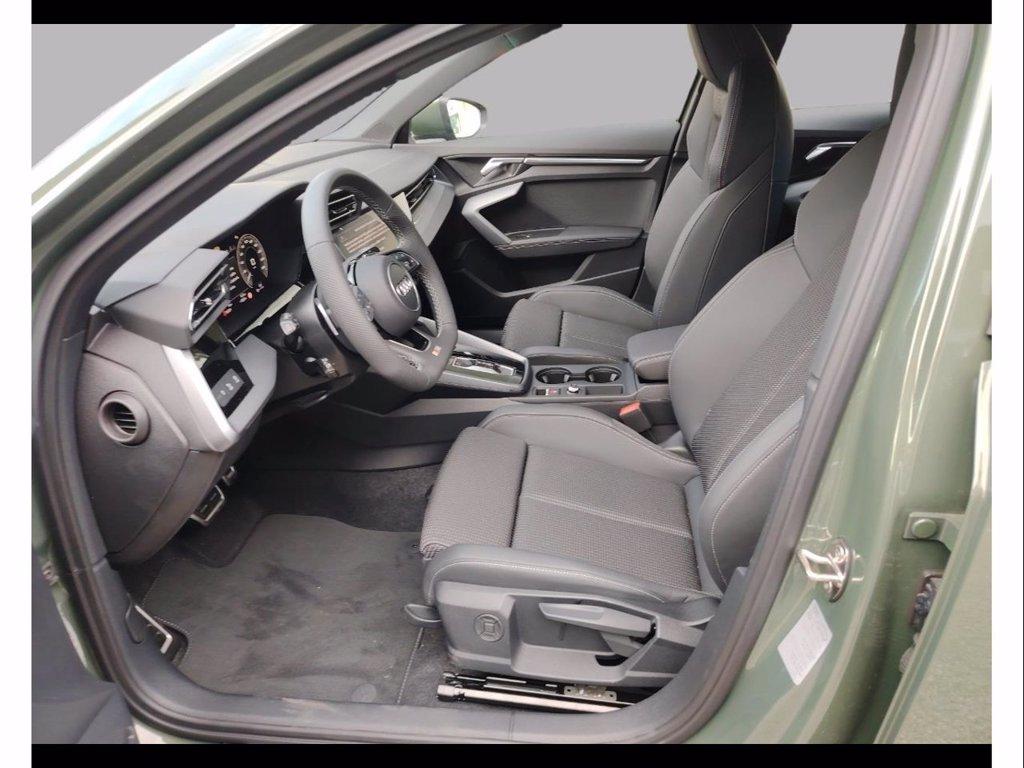 AUDI A3 allstreet 1.5 tfsi e identity contrast 204cv s-tronic del 2026