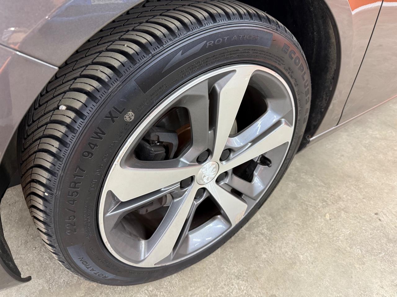 Peugeot 308 BlueHDi SW Allure Tetto Panoramico