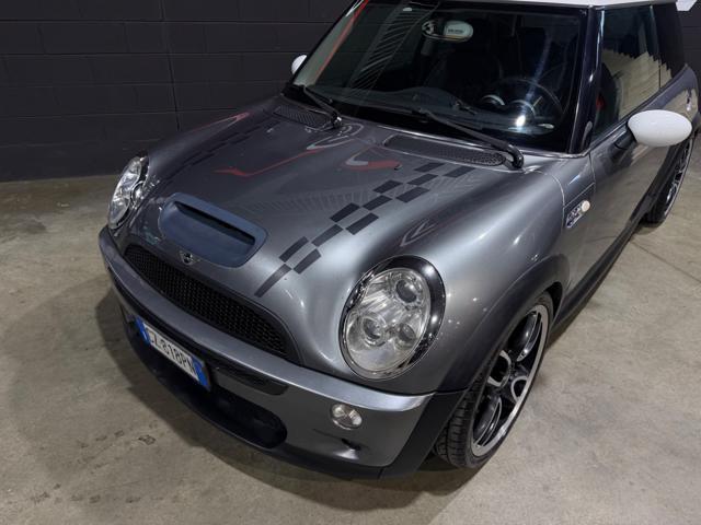 MINI Mini RIGOROSAMENTE MANUALE CARBONIO