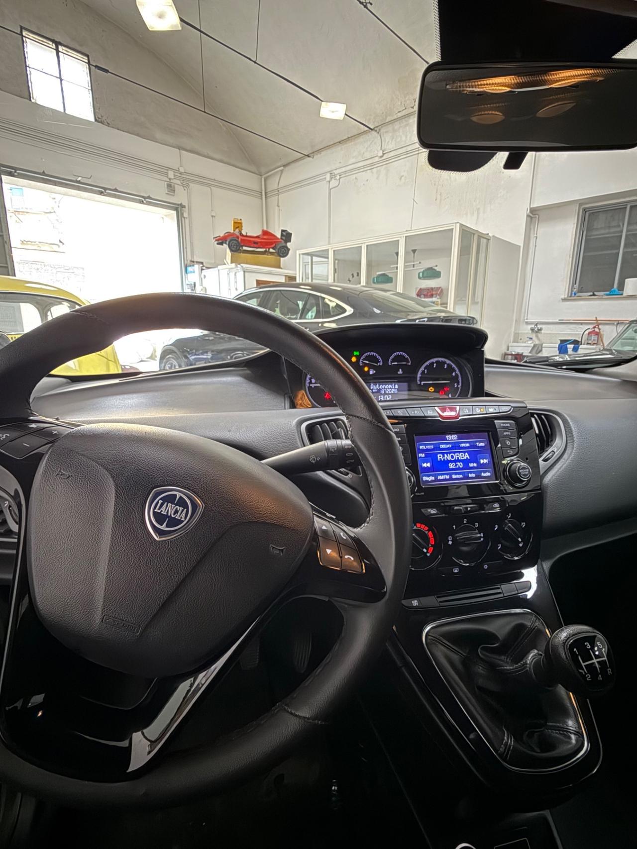 Lancia Ypsilon 1.3 MJT 16V 95 CV 5 porte S&S Platinum