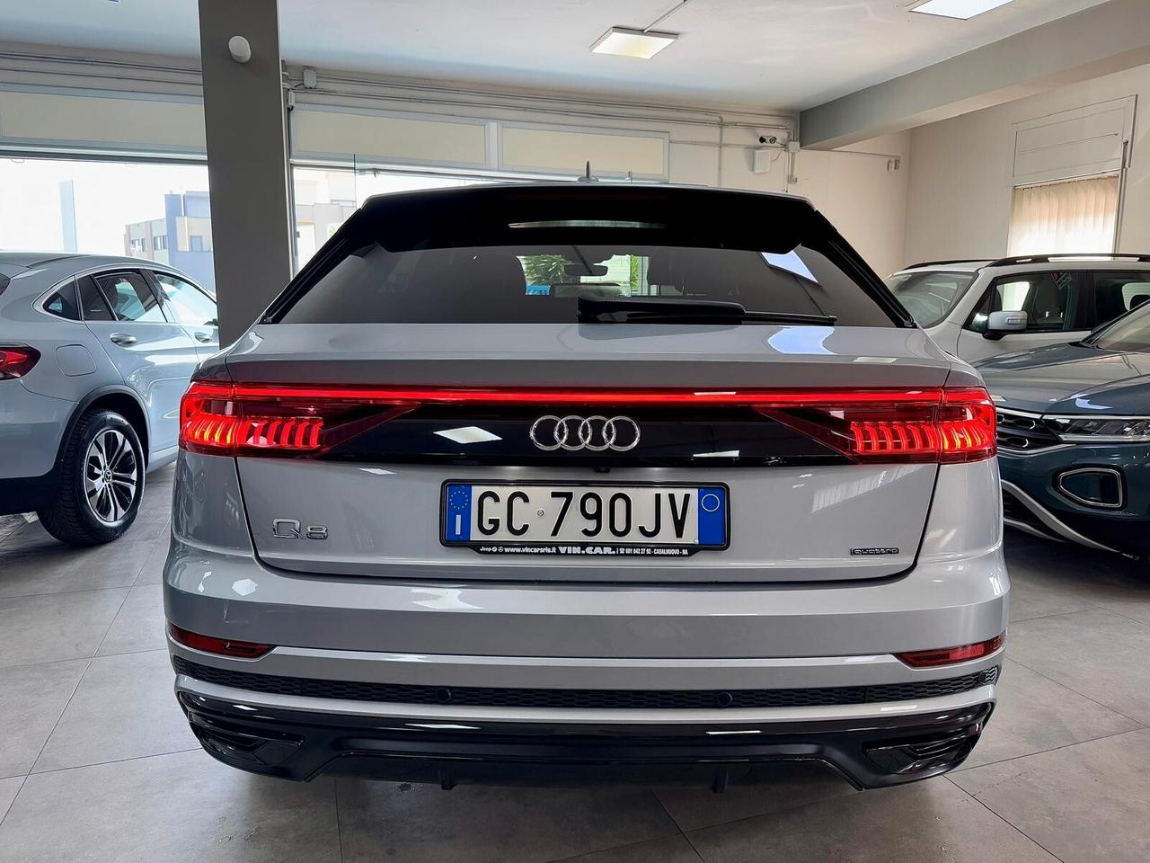 Audi Q8 50 TDI 286 CV quattro tiptronic S LINE