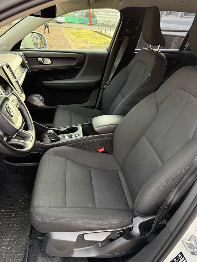 VOLVO XC40 D3 AWD Geartronic Business 4X4