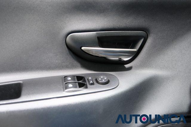 LANCIA Ypsilon 1.2 69 CV 5 PORTE GPL ECOCHIC GOLD NEOPATENTATI