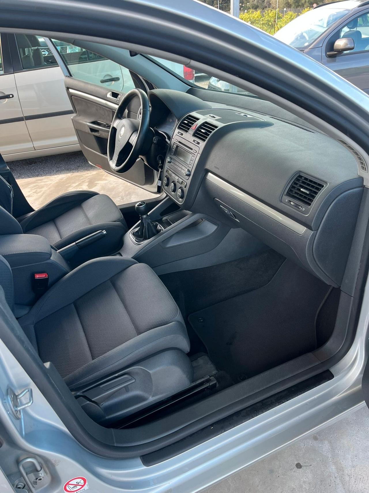 Volkswagen Golf 2.0 TDI 5p. Sportline Ltd.Edition