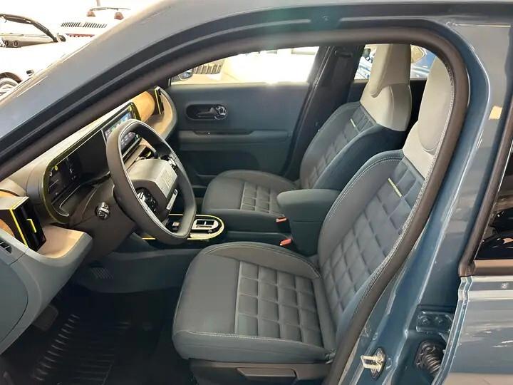 Fiat Grande Panda 1.2 Hybrid 110 CV S&S La Prima