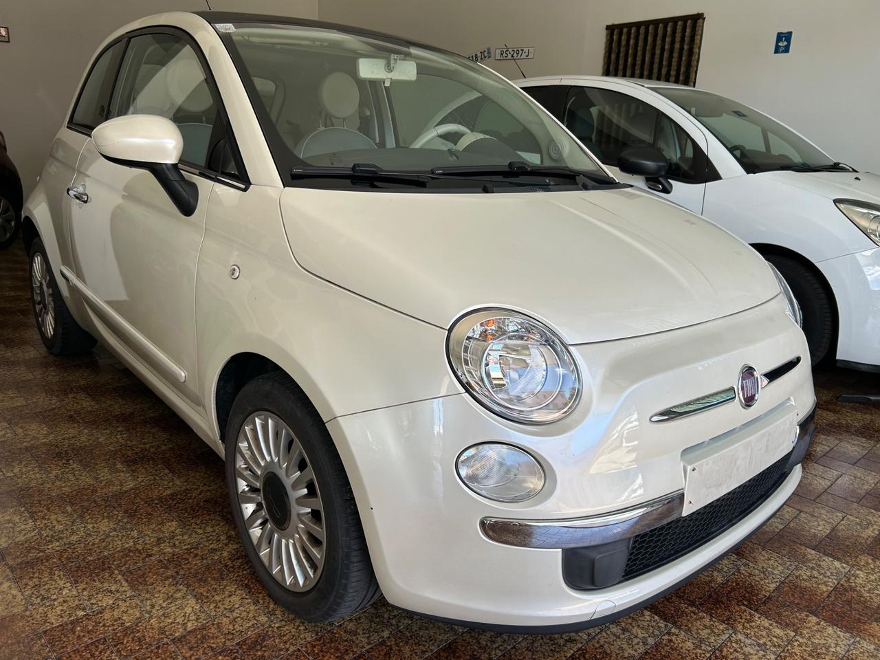 Fiat 500 0.9 TwinAir Turbo LoungePANoRAMA 2011