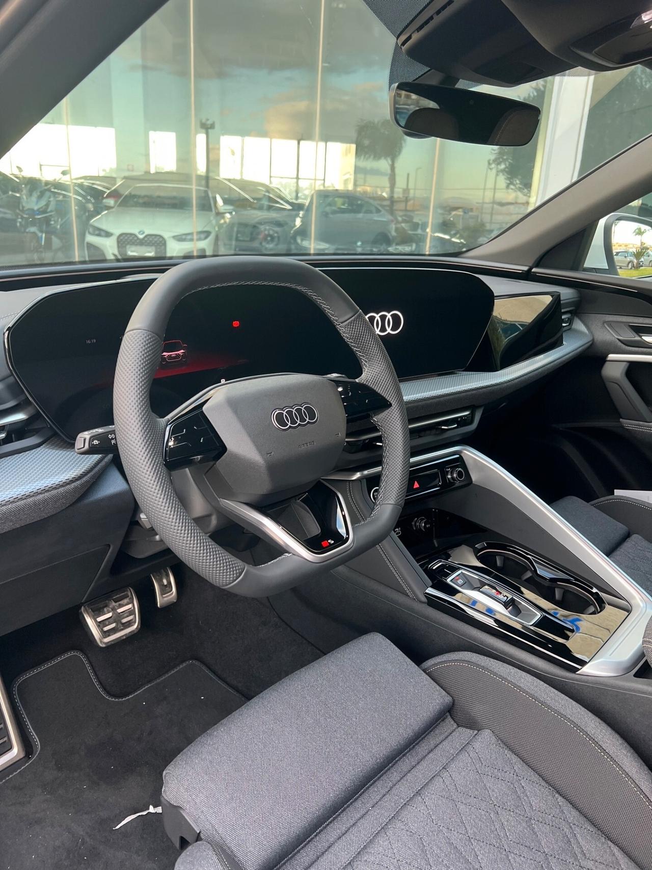 Audi Q5 Spb Sline AWD possibilità noleggio no scoring