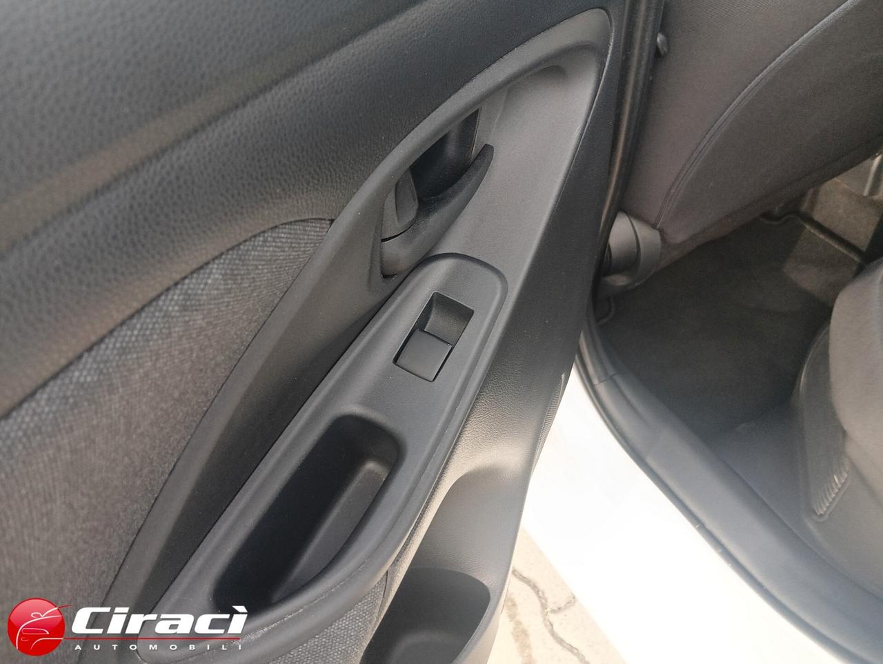 Toyota Yaris 1.5 Hybrid 5 porte Trend