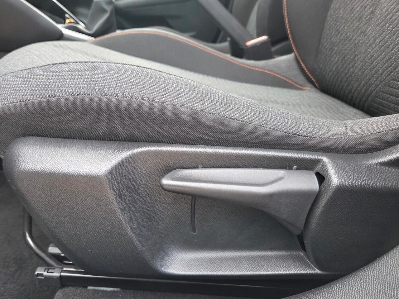 Peugeot 208 PureTech 75 cv STYLE