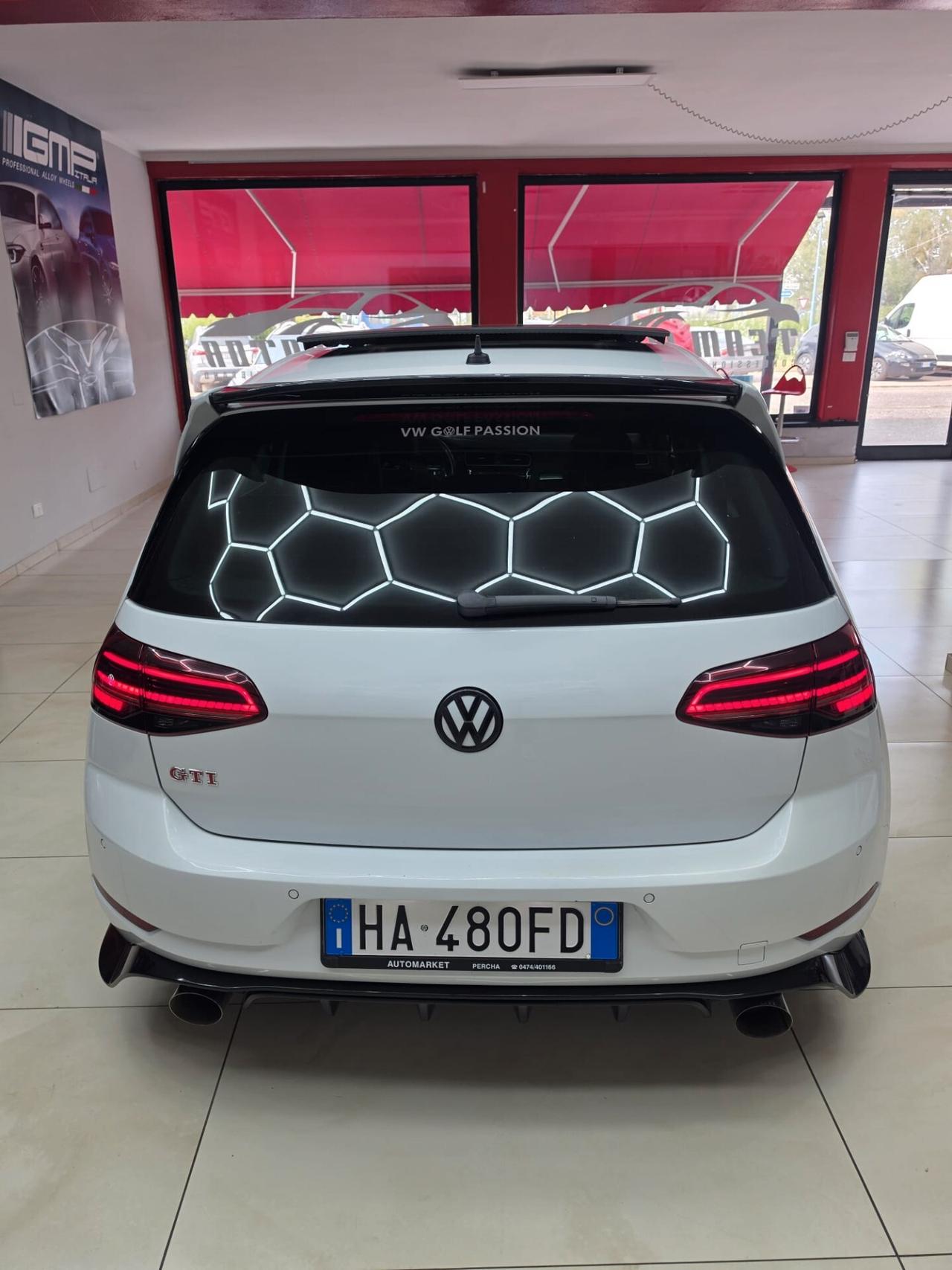 Volkswagen Golf GTI Performance 2.0 245 CV TSI DSG 5p. BMT