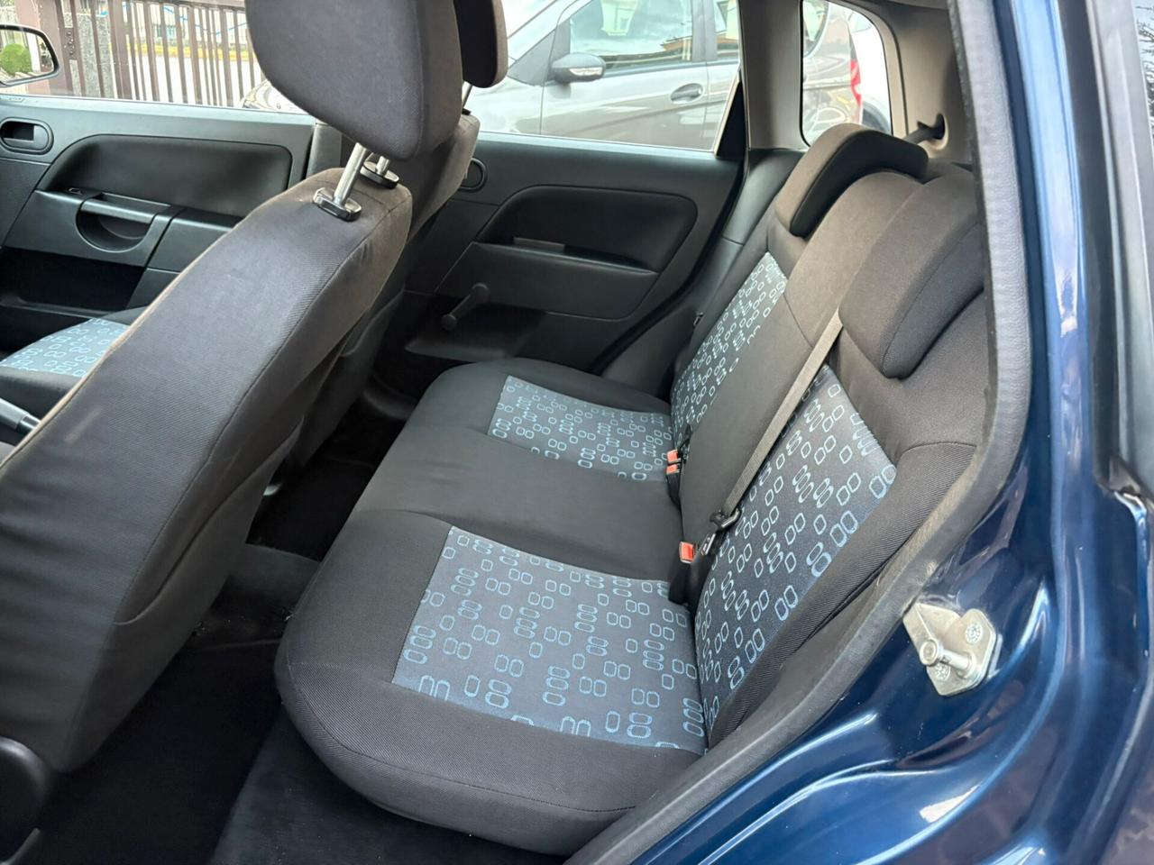 Ford Fiesta 1.2 16V 5p. Ghia GPL